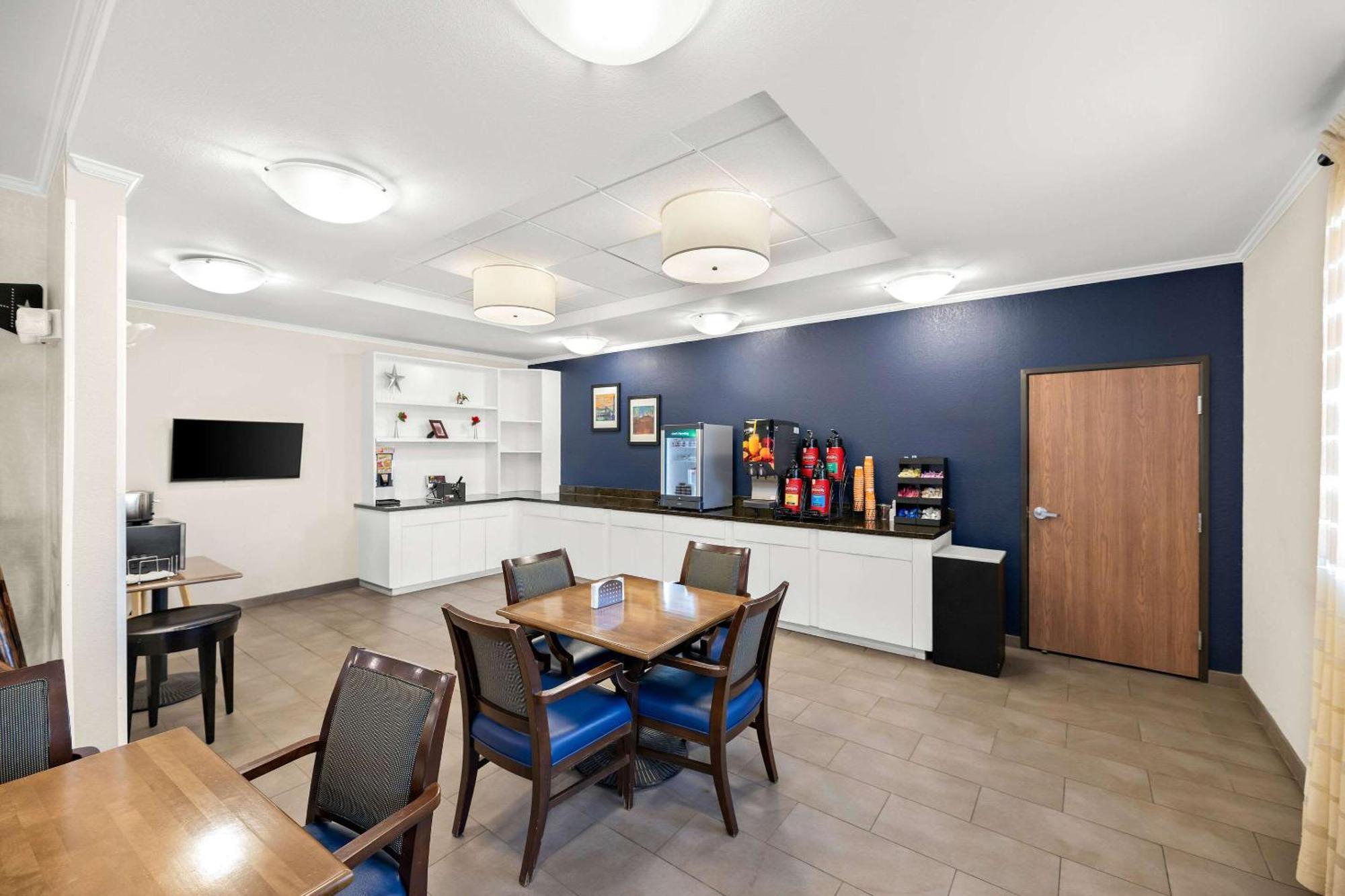Quality Inn & Suites Big Spring Exteriör bild