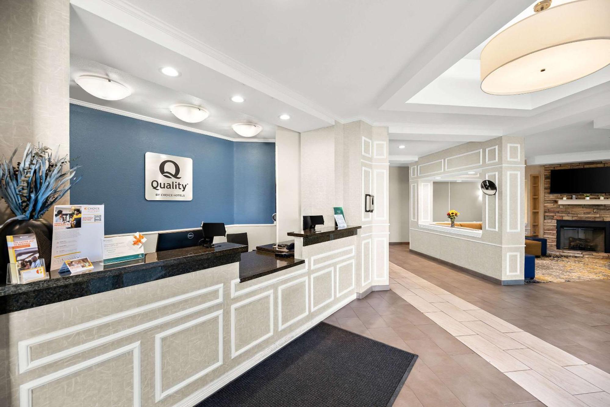Quality Inn & Suites Big Spring Exteriör bild