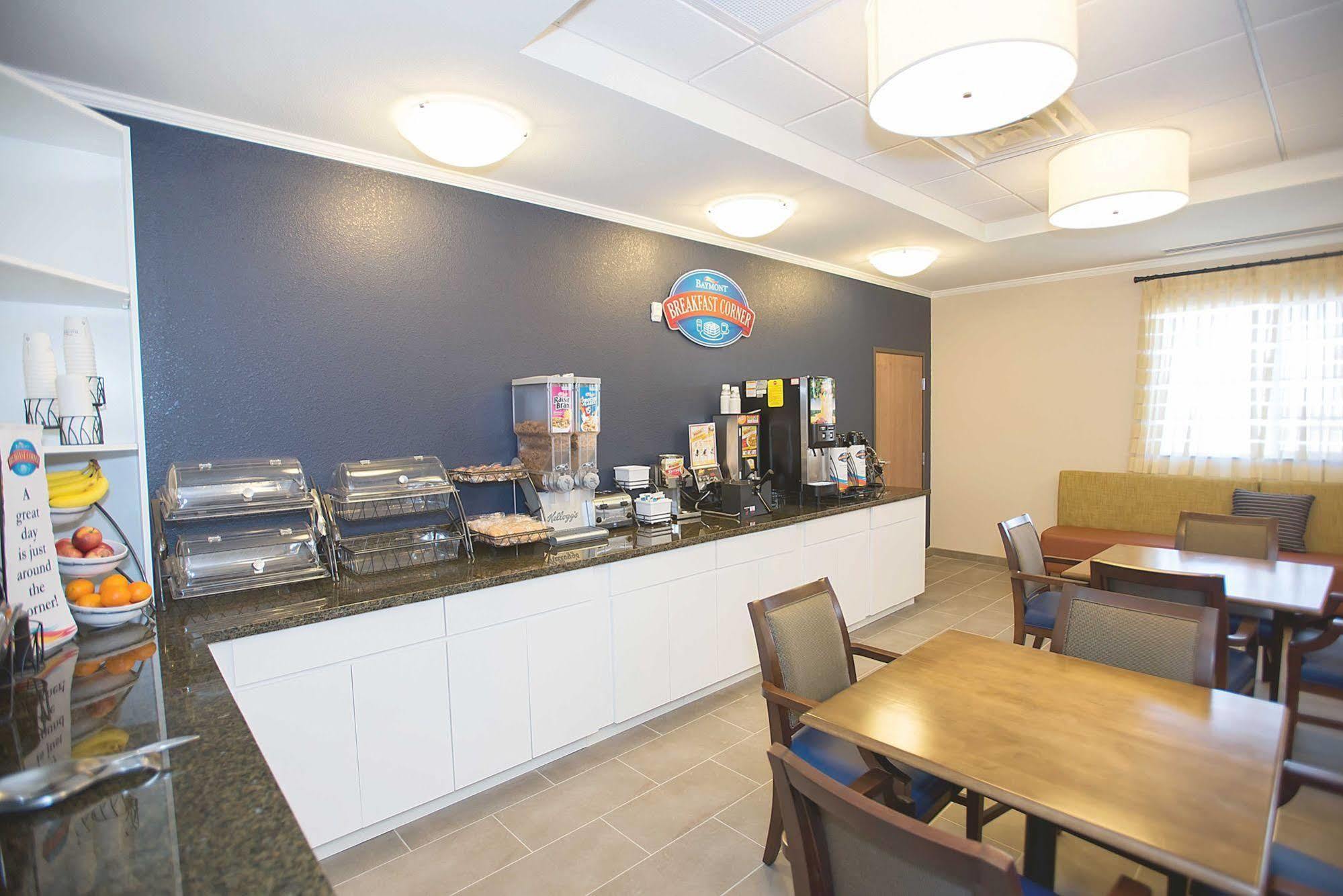 Quality Inn & Suites Big Spring Exteriör bild